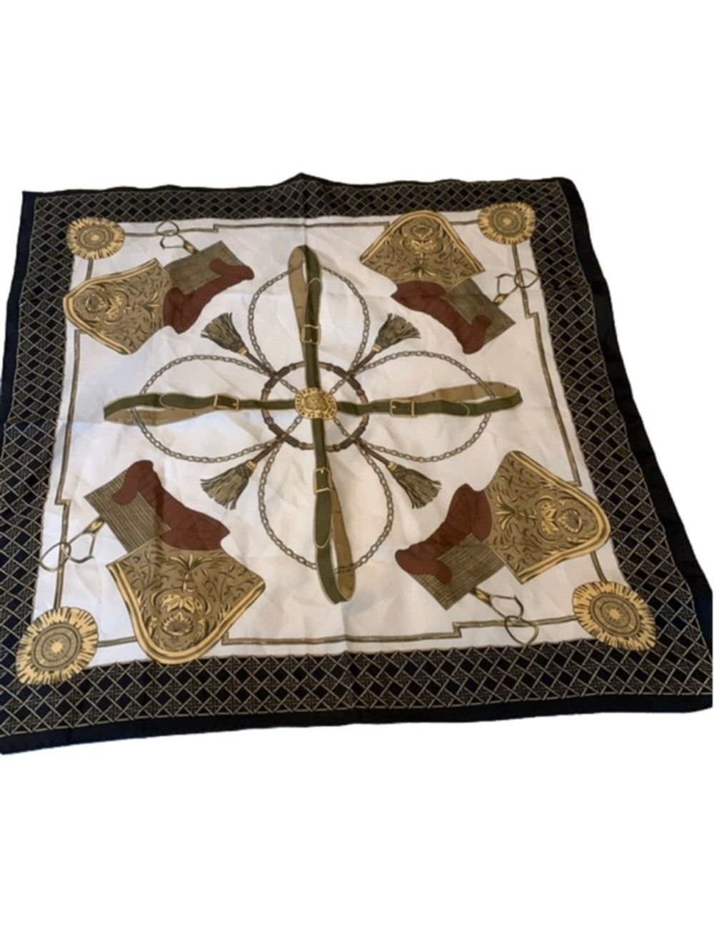 Esquerian style Square scarf